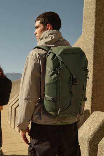 ACTIVE OUTDOOR REPPU 30 L PIN, hinta 55,40€