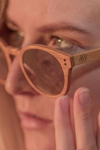 AURINKOLASIT WYNN TERVALEPPÄ Tervaleppä, hinta 92€