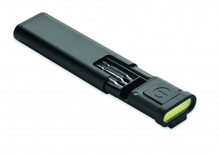 COB-valo ja ruuvimeisselisarja SCRUDRIVE, hinta 4,36€