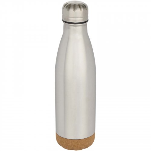 Cove 500 ml:n kaksiseinämäinen tyhjiöeristetty ruostumattomasta teräksestä valmistettu vesipullo korkkisella yksityiskohdalla. Matta hopea, hinta 8,68€