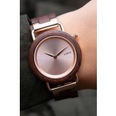 KELLO SAGA PÄHKINÄPUU Pähkinäpuu