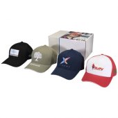 Kierrätysmateriaalisten Lippalakkien näytelaatikko Valkoinen