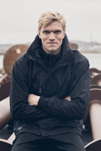 MANCHESTER KUORITAKKI Black XS, hinta 113€