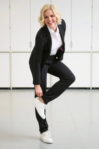 NAISTEN CERES JERSEY HOUSUT Black 06R, hinta 95€