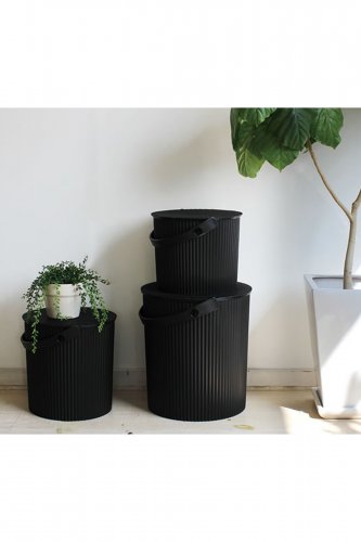 OMNIOUTIL ÄMPÄRI 8 LITRAA Black Small, hinta 24,90€